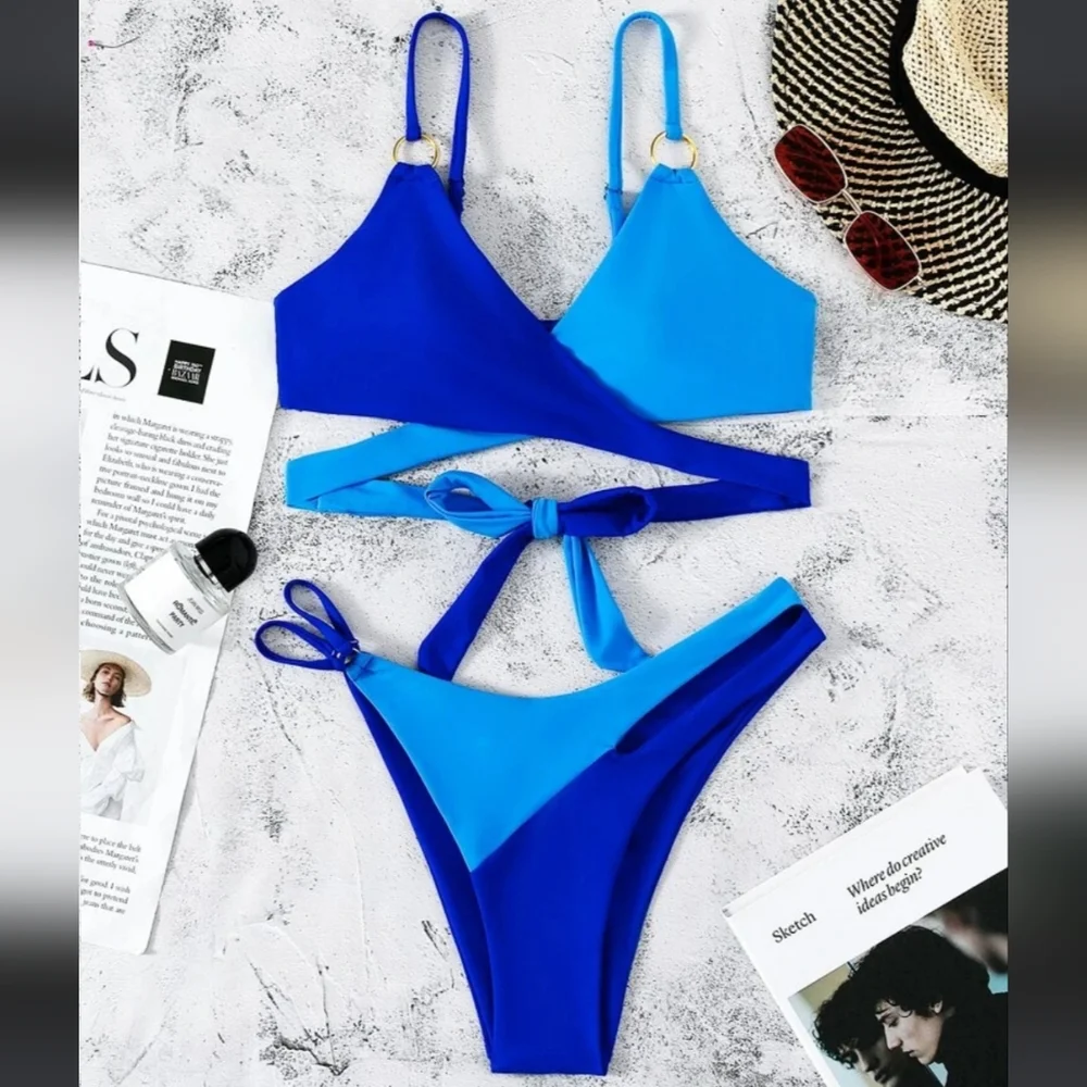 LIKE NEW Sexy Two Tone Blue Wrap Detail Bikini Sz Meduim